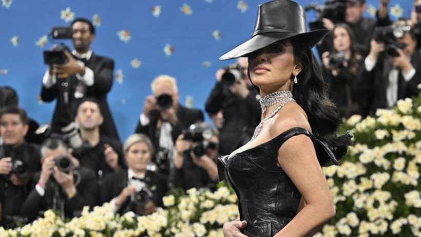 Met Gala’ya Damga Vuran Ünlüler! Farklı Stillerde Ortak Tek Nokta - Resim : 2
