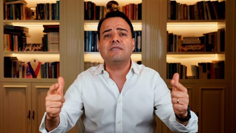 Sezen Aksu’ya 'Özgür Demirtaş' Şoku! 'Büyük Fiyasko' Dedi, Yerden Yere Vurdu - Resim : 3