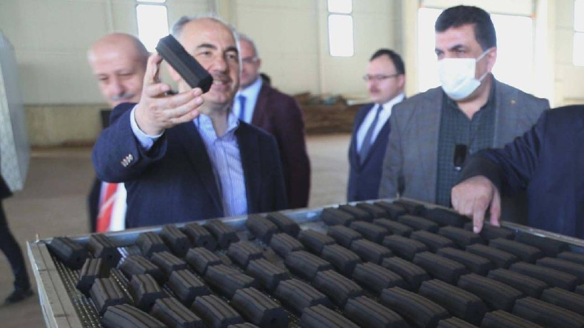 Çayın Çöpü Altın Oldu, Biriktirip Köşeyi Döndü: Şimdi Zengin Olup Milyonlar Kazanıyor - Resim: 5