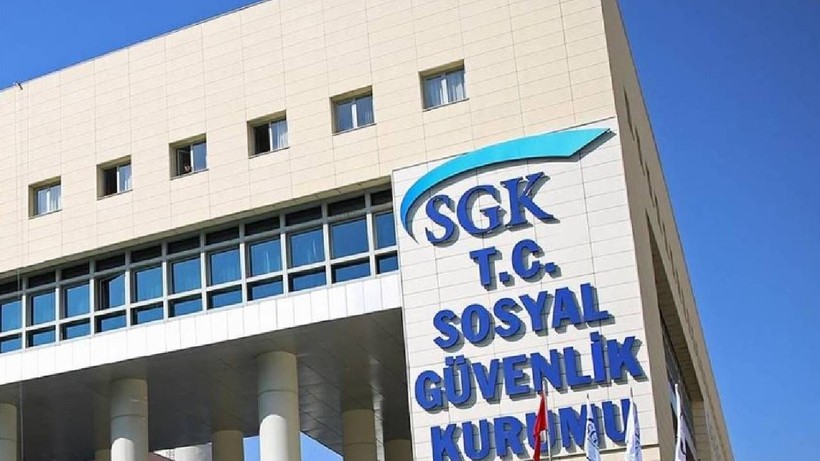 SSK, Bağkur, Emekli Sandığı Fark Etmiyor! Duyan SGK’ya Koşuyor: Emekliler Yüksek Maaş İçin Tek Tek Başvuruyor - Resim: 3