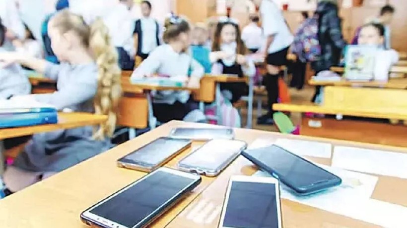 Bütün Okullarda Yasaklandı! Artık Öğrencilerden Tek Tek Toplanacak - Resim: 4
