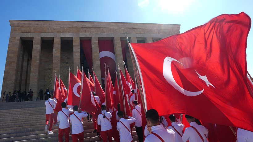 Anıtkabir’de 19 Mayıs Coşkusu! 81 İlden Gençler Akın Etti - Resim : 4