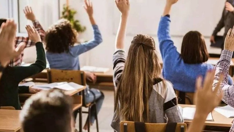 Okullar Ne Zaman Kapanacak? 2025 Yaz Tatili Ne Zaman Başlıyor ve Bitiyor, Karneler Ne Zaman Dağıtılacak? - Resim: 2