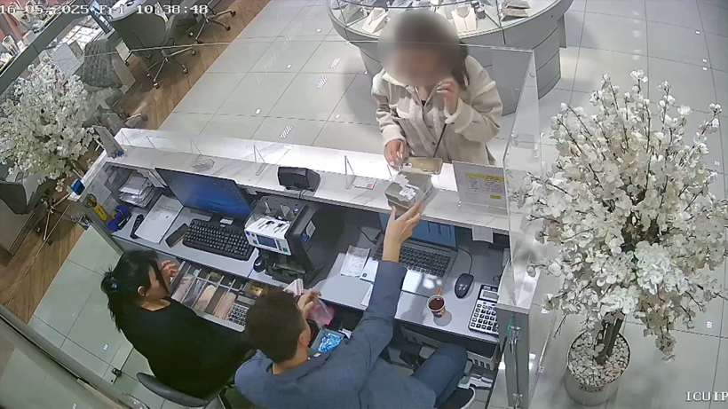 Altında Akılalmaz Hile! 18 Ayarı 22’ye Çıkarıyor, Kuyumcular Bile Zor Anlıyor - Resim : 1