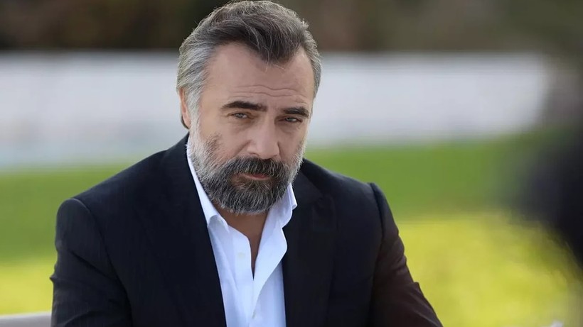 Ünlü Oyuncu Oktay Kaynarca'dan Şoke Eden 'ATV' Hamlesi! Yorum Yağdı, Herkes Tek Bir Şey Söyledi - Resim : 2