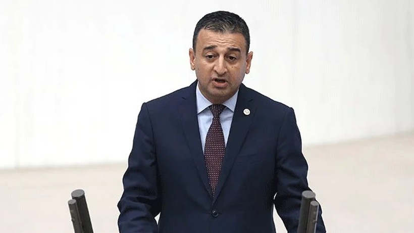 CHP’li Burhanettin Bulut’ta Taksim’deki Gözaltılara Tepki: 'Gezi Unutturulamaz, Teslim Alınamaz' - Resim : 1