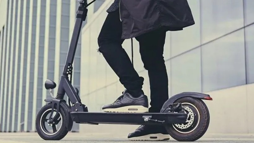 Elektrikli Scooterda Yeni Dönem! 8 Milyon Kişiyi İlgilendiriyor… Zorunlu Olacak - Resim : 1