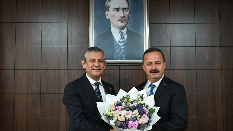 Özgür Özel'den İzmir'deki Grev İçin Kritik Mesaj: 'Kimse Greve Çıkmış İşçiye Laf Söylememizi Beklemesin' - Resim : 4