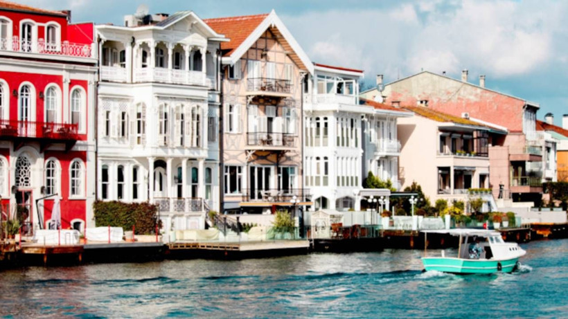 Ünlü İş İnsanının Boğaz Manzaralı Kömürlüğü Rekor Fiyata Satışa Çıktı - Resim: 1