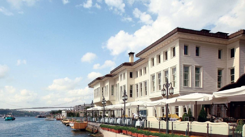 Ünlü İş İnsanının Boğaz Manzaralı Kömürlüğü Rekor Fiyata Satışa Çıktı - Resim: 2