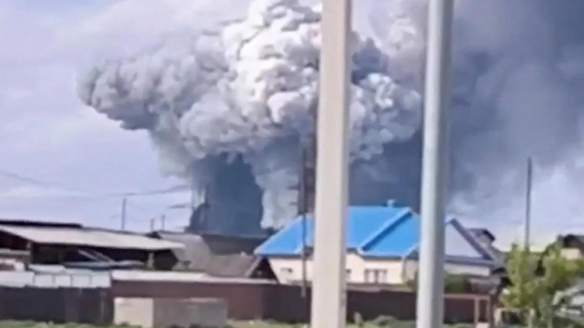 Ukrayna'dan Rusya'ya Bir Saldırı Daha! Ulaşımın Kalbi Köprüyü Havaya Uçurdu - Resim : 1