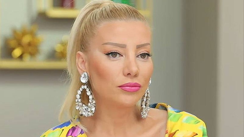 Ünlü Modacı Gülşah Saraçoğlu'na Havalimanında Büyük Şok! Estetik Operasyonu Pasaporta Takıldı, Tanıyamadılar - Resim : 2