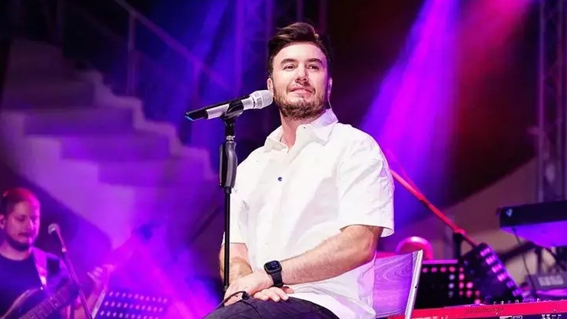 Sosyeteyi Sallayan Doğum Günü Hediyesi! 1 Yıl Sonra Ortaya Çıktı, Mustafa Ceceli Sır Gibi Saklamış - Resim : 1