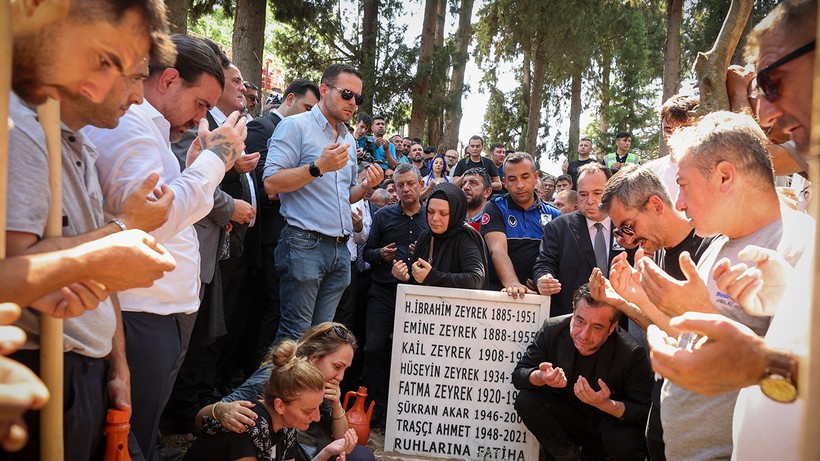 Ferdi Zeyrek'e En Yakın Dosttan Yürek Burkan Veda - Resim : 6