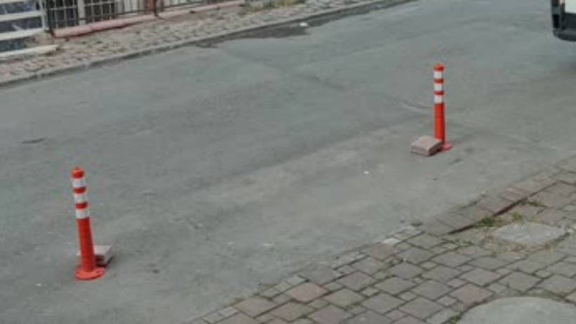 Evinin Önüne Duba Koyan Yandı! Artık Park Yeri Ayırma Devri Bitti: Tek Bir Şikayet Yetiyor - Resim: 5