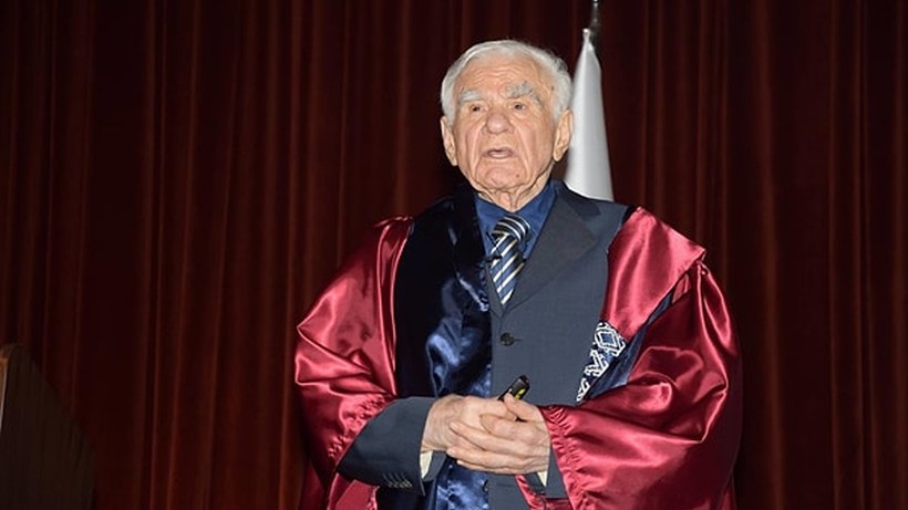 Bahçeli’den Yüzyılın En İyi Beyin Cerrahı İçin Taziye Mesajı: 'Türk Tıbbının Gururu, Milletimizin İftihar Kaynağı Olmuştur' - Resim : 1