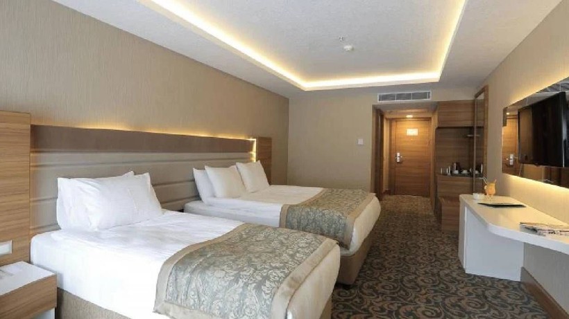 63 Yıllık Ünlü Otel Devi İflas Etti: Tatil İçin Rezervasyon Yaptıranlar Diken Üstünde - Resim: 1