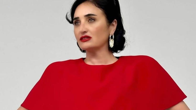 Ünlü Oyuncu Fadik Sevin Atasoy Sır Gibi Sakladığı Hastalığını İlk Kez Açıkladı: 'Küllerimden Doğdum' - Resim: 3