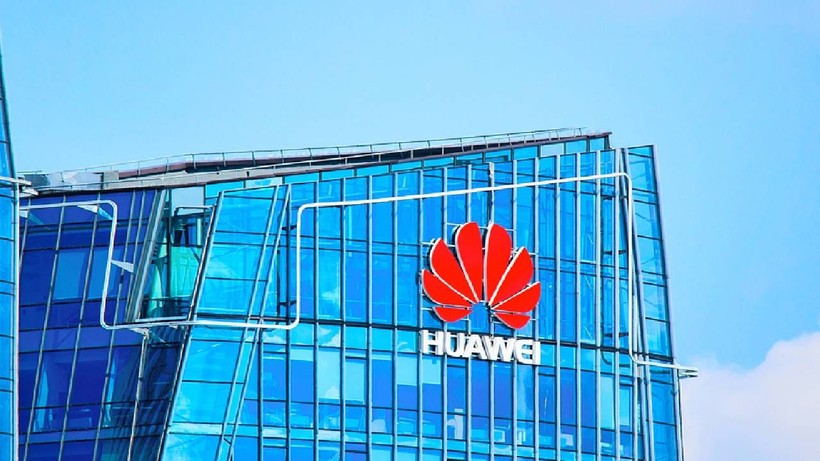 Huawei'ye Büyük Şok! Tüm Ülkede Resmen Yasaklandı - Resim: 1