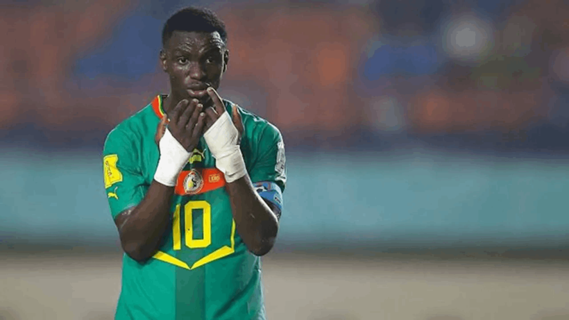 Ve Fenerbahçe Transfer Sessizliğini Bozdu! 5 Yıllık İmzalar Atıldı - Resim: 3