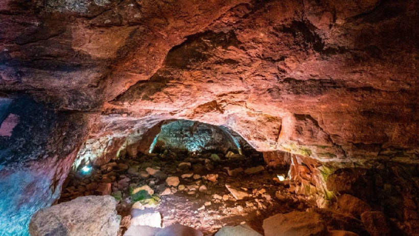 Duvarlarından Oluk Oluk Kan Akıyor, Geceleri Fısıltılar Duyuluyor! Kimse İçine Giremiyor - Resim: 3