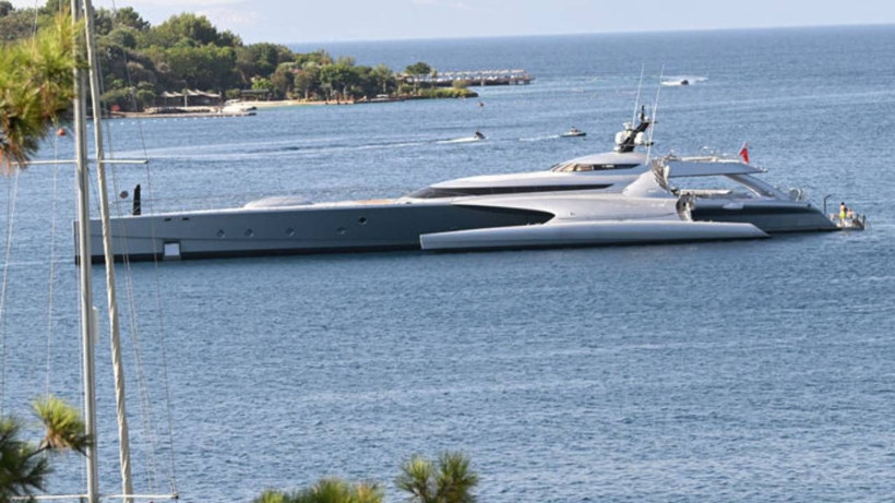 Rus Milyarder Bodrum'a Demirledi - Resim: 3