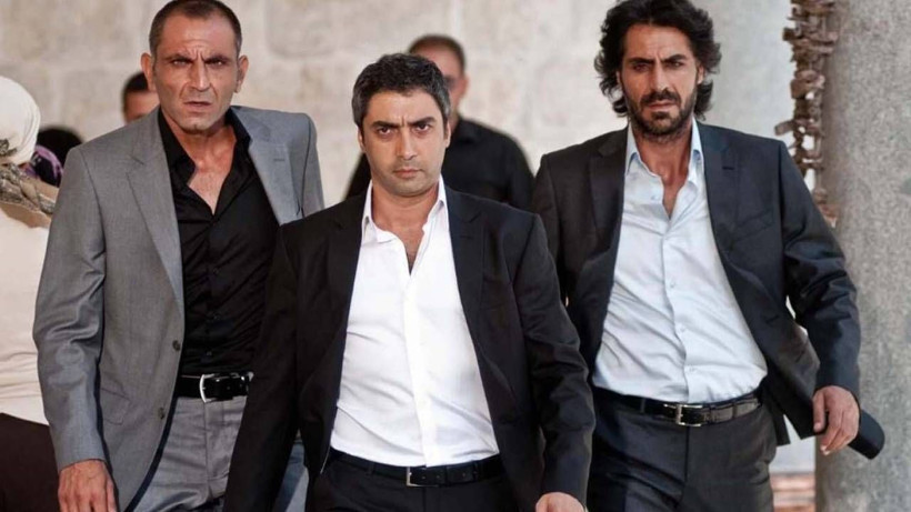 Kurtlar Vadisi Hayranlarına Yeni Proje Sinyali! 'Hazırlıklar Başladı' Diyerek Duyurdu - Resim: 1