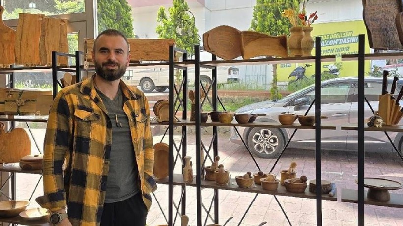 Hobi Diye Başladı Yeni İşi Oldu: Hepsini Tek Tek Oyuyor, İnternetten Servet Değerinde Satıyor - Resim: 4
