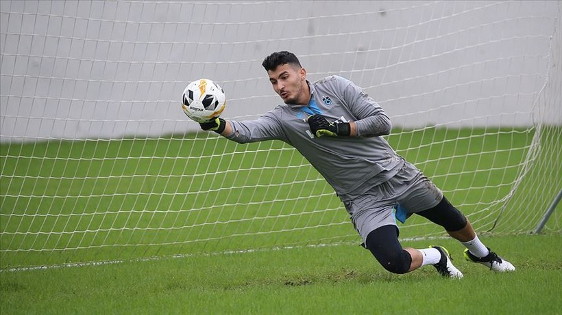 Fenerbahçe Başkanı Ali Koç Devreye Girdi, Galatasaray'ı Devre Dışı Bıraktı! O Transfer Bitiyor - Resim: 4