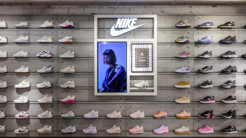 Dünyaca Ünlü Spor Devi Nike Rota Kırdı! Resmen Çekilme Kararı Aldı - Resim: 4