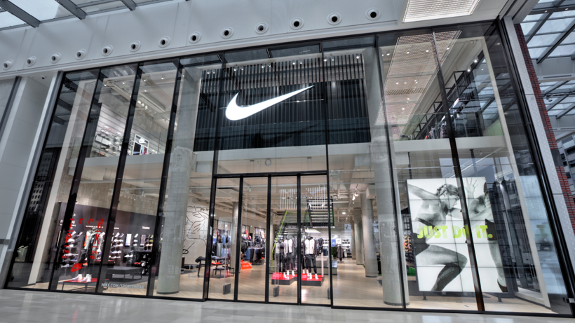 Dünyaca Ünlü Spor Devi Nike Rota Kırdı! Resmen Çekilme Kararı Aldı - Resim: 3