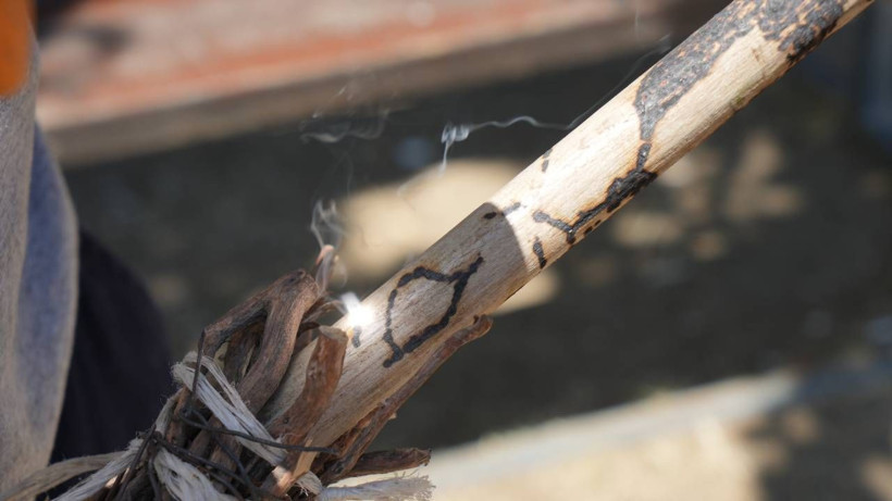 Böyle Yetenek Kimsede Yok! Güneşi Adeta Kalem Gibi Kullanıyor... Temizlik İşçisi Eserleriyle Şaşkına Çeviriyor... - Resim: 2