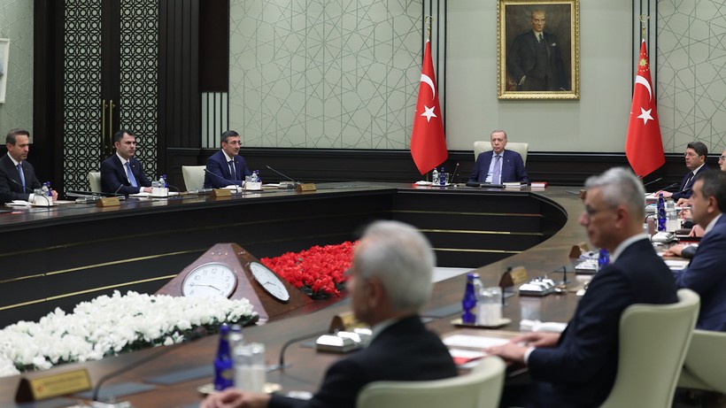 Kabine Toplantısı Başladı! Kritik Gündem Masada - Resim : 3