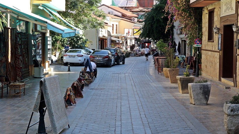 Ne Çeşme ne de Bodrum! 82 Kişilik Nüfusu Geceleri 10 Bin Oluyor… Tek Bir Sebebi Var - Resim : 1