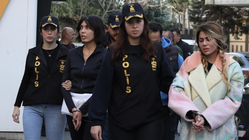 Nihal Candan’ın Babasından Günler Sonra Acı İtiraf! ‘En Büyük Hatası’ Dedi İlk Kez Açıkladı - Resim: 2