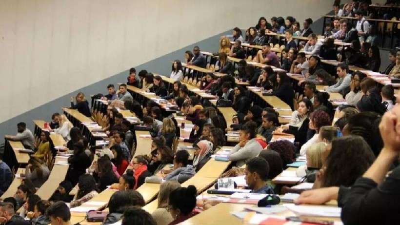 Türkiye'nin En İyi ve En Başarılı Hukuk Fakültesi Belli Oldu: Zirvedeki Üniversite Şaşırttı - Resim: 2