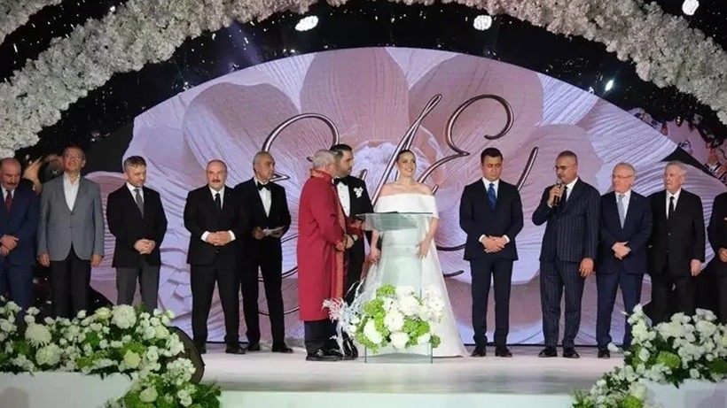 Çorum’daki Düğünün Balayı Rotası Olay Oldu! Sosyal Medyada Herkes Bunu Konuşuyor - Resim : 2