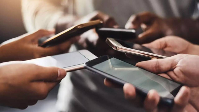 Telefonunuzun Güvenliği İçin Bu Ayarı Mutlaka Kapatın: Bilgileriniz Anında Çalınabilir - Resim: 1