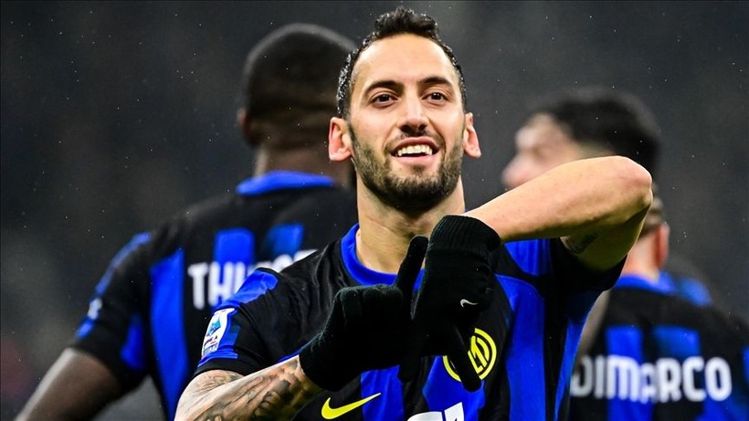 Galatasaray'dan Hakan Çalhanoğlu Kararı - Resim: 4