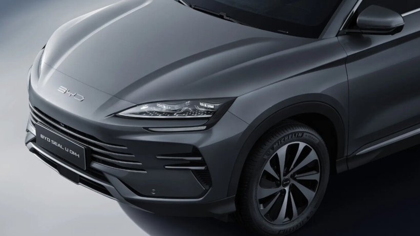 Türkiye'de Yılın Otomobili Seçilmişti! BYD 765 Bin Lira Birden Zam Yaptı, Piyasada Yer Yerinden Oynadı - Resim: 3