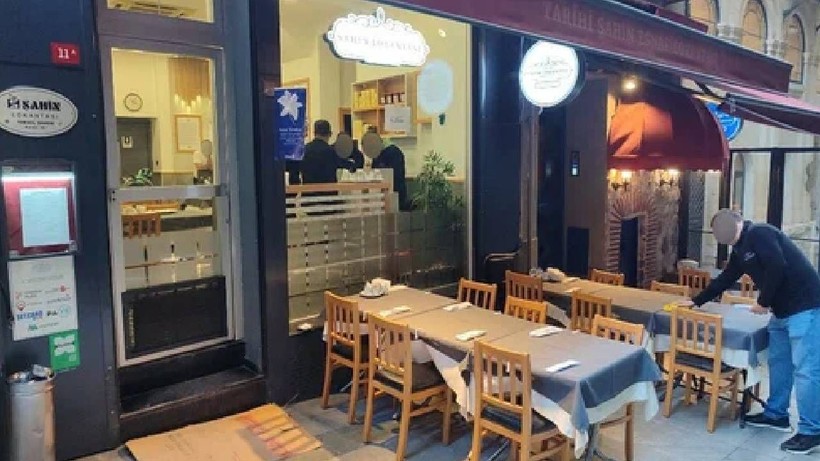 Taksim'in Kalbindeki Tarihi Restoran İflasın Pençesinde: Beyoğlu’nun 58 Yıllık Efsanesiydi - Resim: 2