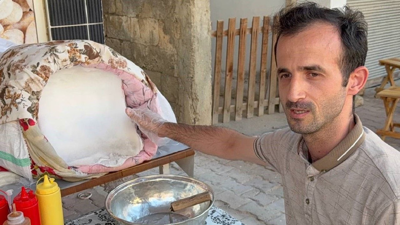Pamuklara Sarıp Saklıyorlar, Tabak Tabak Satıyorlar! Az Yiyeni Mest, Çok Yiyeni Hasta Yapıyor - Resim: 2