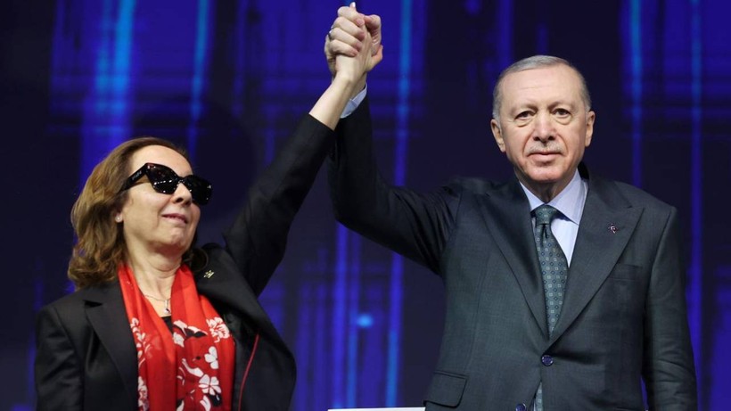 CHP'li 61 Vekil İçin Dokunulmazlık Tezkeresi Meclis’te: İmza CHP Listesinden Meclis'e Giren İsimden... - Resim : 2