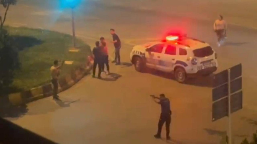 Muş’ta Pompalı ve Sopalı Kavga: Polis Havaya Ateş Açtı - Resim : 1