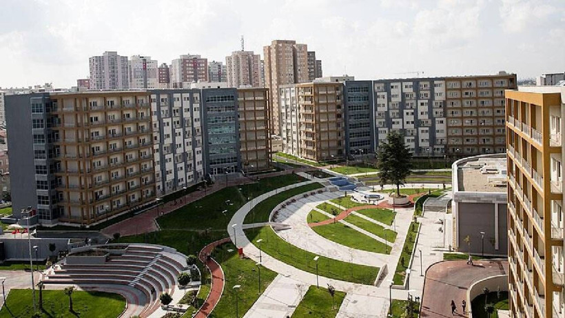 Üniversite Öğrencilerinin Yurt Krizi Bitiyor! Bakanlık Düğmeye Bastı: Ev Tipi Devlet Konutları Geliyor - Resim: 1
