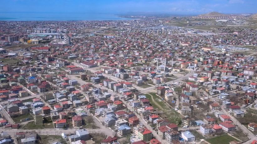 O İlçe 82'nci İl Olmaya Hazırlanıyor! Plakası Dahil Her Şey Tamam: Nefesler Tutuldu, Büyük Günü Bekliyor - Resim: 3