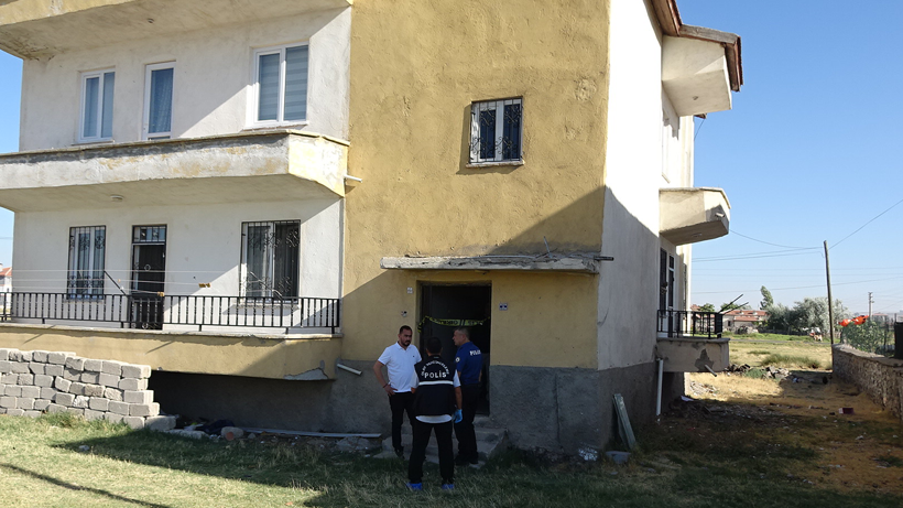 Aksaray’da Kan Donduran Olay! 16 Yaşındaki Muhammed’e Ne Oldu? 'Oğlum Bıçağın Üzerine Düştü' Diye Anne Gözaltında - Resim : 1