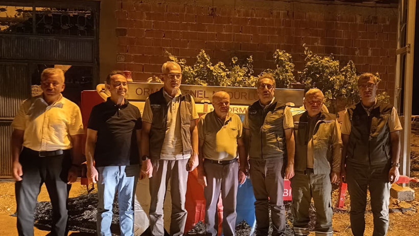 Türkiye Onu Konuşmuştu! Alev Kapanına Patlak Lastikle Giden Çiftçiye Duygulandıran Hediye - Resim : 1