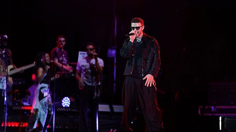 Dünya Starı Justin Timberlake 11 Yıl Sonra İstanbul’a Damga Vurdu! İzdiham, Organizasyona İsyan, Suikast İddiası… Herkes Bu Konseri Konuşuyor - Resim : 2