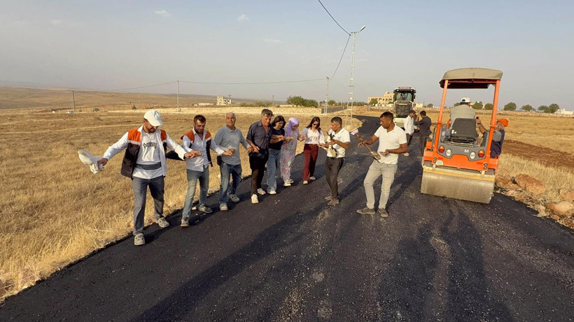 50 Yıllık Hasret Sona Erdi, Yezidiler Köylerine Döndü: Halaylarla Kutladılar - Resim : 1
